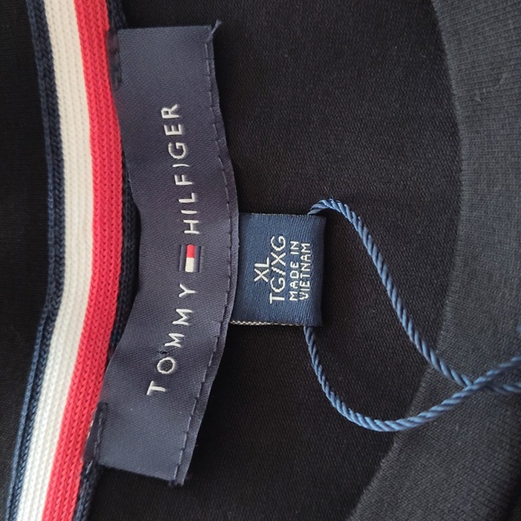 Dress - Picture 7 of 10